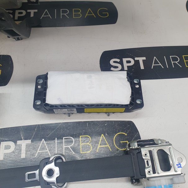 KAROQ LIFT ARMATURENBRETT AIRBAG KIT SITZGURTE