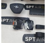 KAROQ CONSOLE DASHBOARD AIRBAG CUSHIONS BELTS