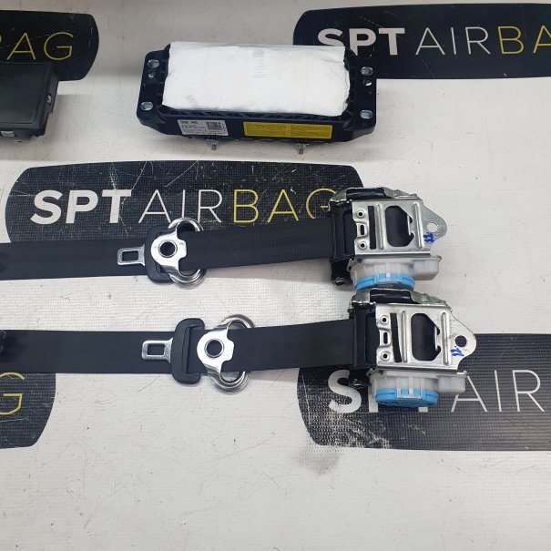 KAROQ CONSOLE DASHBOARD AIRBAG CUSHIONS BELTS