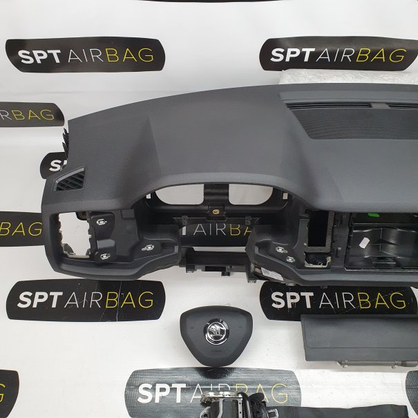 KODIAQ DASHBOARD AIRBAG SET REEKS ZITBANDEN...