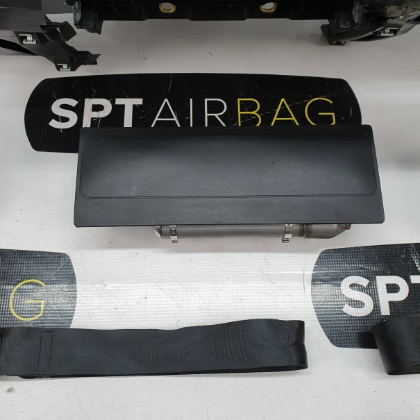 KODIAQ GUM DASHBOARD AIRBAG KIT SEAT BELTS