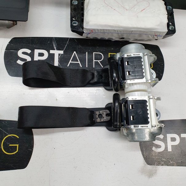 KODIAQ GUM DASHBOARD AIRBAG KIT SEAT BELTS