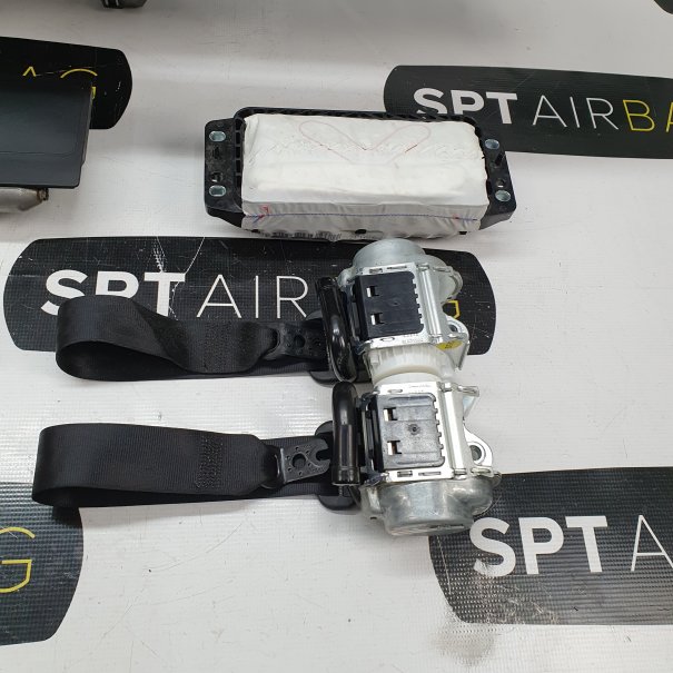 KODIAQ LIFT DASHBOARD AIRBAG KIT SEAT BELTS