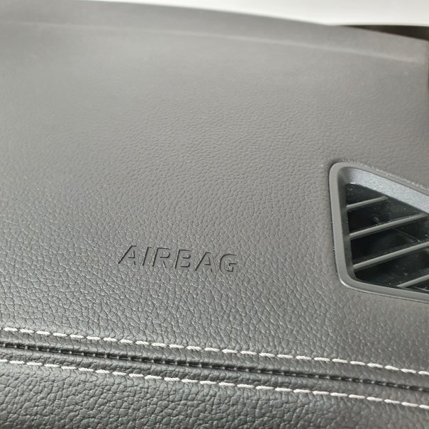 KODIAQ VRS TABLEAU DE BORD AVEC FIL ROUGE...