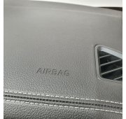 KODIAQ VRS TABLEAU DE BORD AVEC FIL ROUGE AIRBAG ENSEMBLE CEINTURES DE SÉCURITÉ