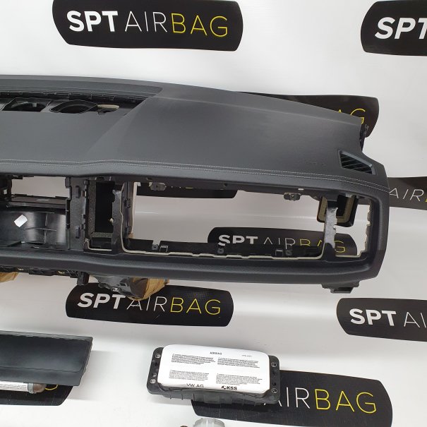 KODIAQ VRS DASHBOARD WITH GREY THREAD AIRBAG...