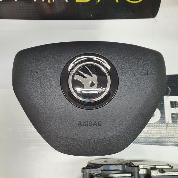 KODIAQ VRS TABLEAU DE BORD AVEC FIL ROUGE...