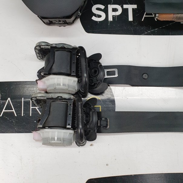 KODIAQ VRS TABLEAU DE BORD AVEC FIL ROUGE...