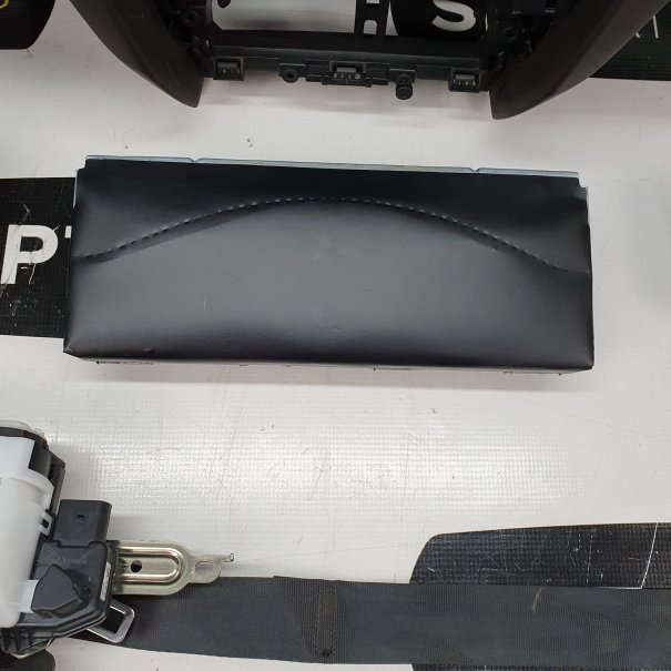 OCTAVIA III 3 TABLEAU DE BORD AIRBAG ENSEMBLE...