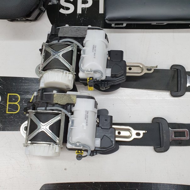 OCTAVIA III 3 DASHBOARD LIGHT BOTTOM AIRBAG KIT...