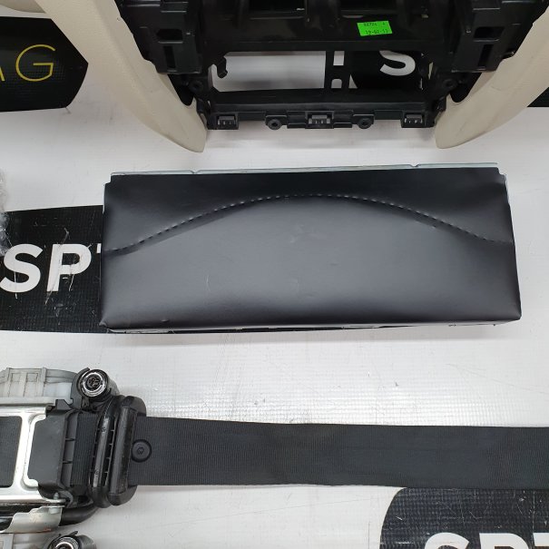 OCTAVIA III 3 DASHBOARD LIGHT BOTTOM AIRBAG KIT...