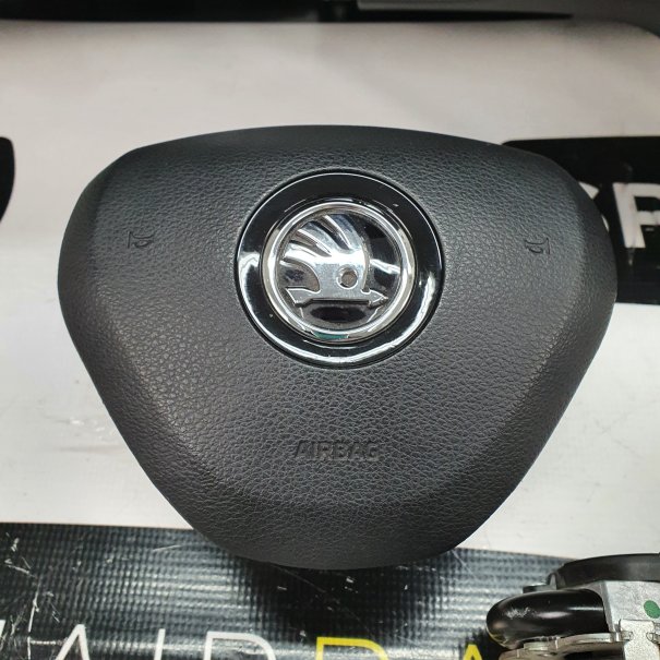 RAPID TABLEAU DE BORD AIRBAG ENSEMBLE CEINTURES...