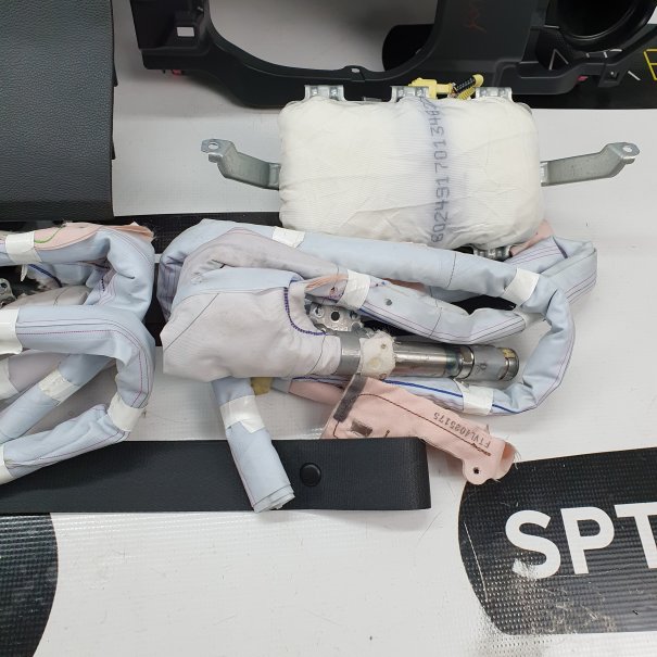 AURIS II 2 SALPICADERO TABLERO DE INSTRUMENTOS...