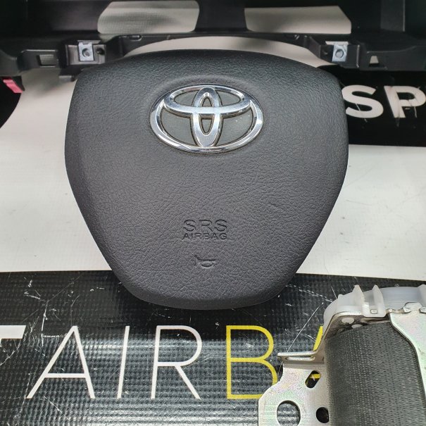 AURIS KONSOLA DESKA ROZDZIELCZA AIRBAG PODUSZKI...