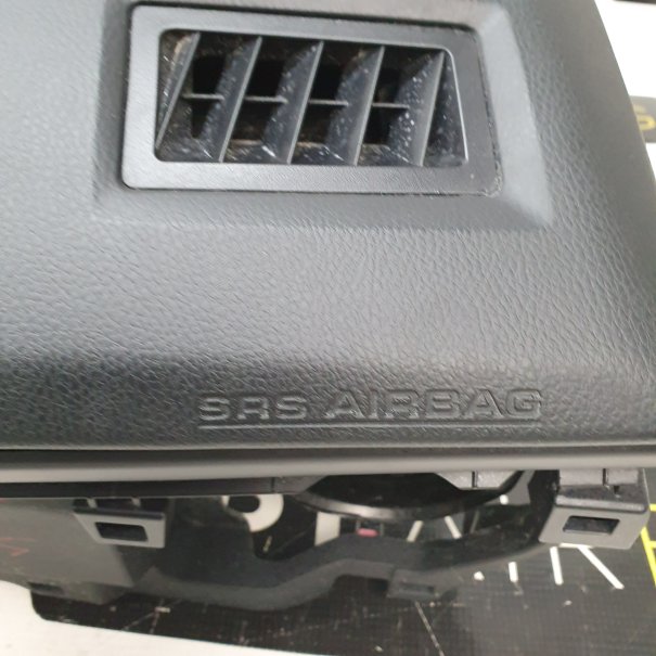 COROLLA E16 CONSOLA DASHBOARD AIRBAG