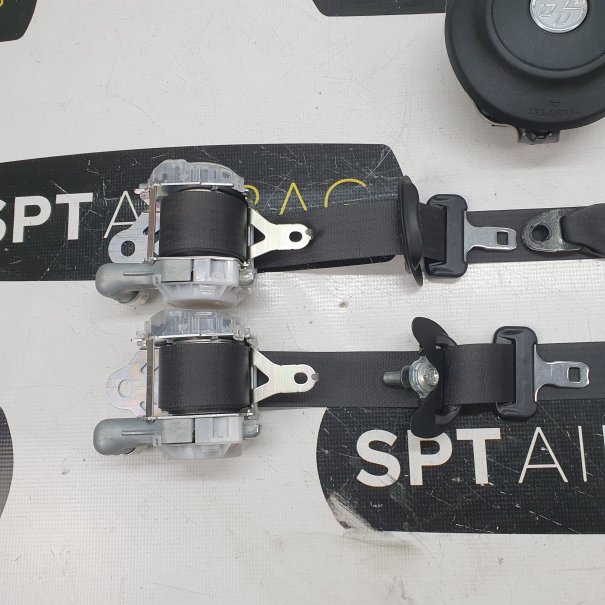 GT86 LIFT  AIRBAG ENSEMBLE CEINTURES DE SÉCURITÉ