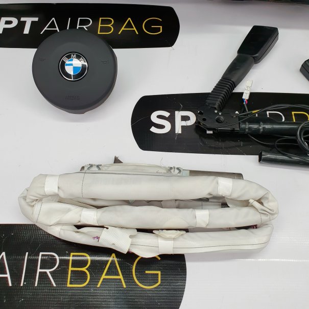 F20 F21 KONSOLA DESKA ROZDZIELCZA AIRBAG...