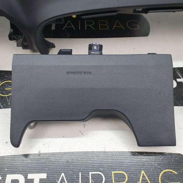 YARIS III 3 TABLEAU DE BORD AIRBAG