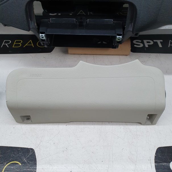 V40 CROSS COUNTRY LIFT CONSOLE DASHBOARD AIRBAG