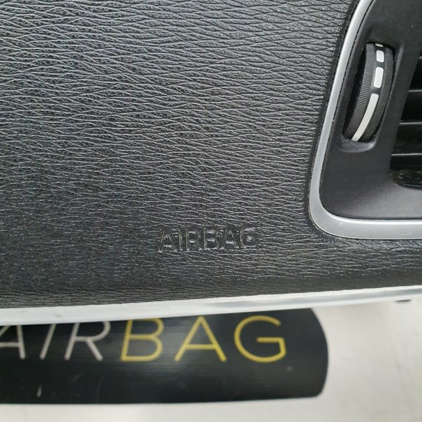 V40 CROSS COUNTRY CONSOLA TABLERO DIVISOR COJÍN...