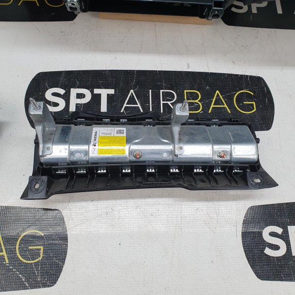 V40 CROSS COUNTRY CONSOLA TABLERO DIVISOR COJÍN...