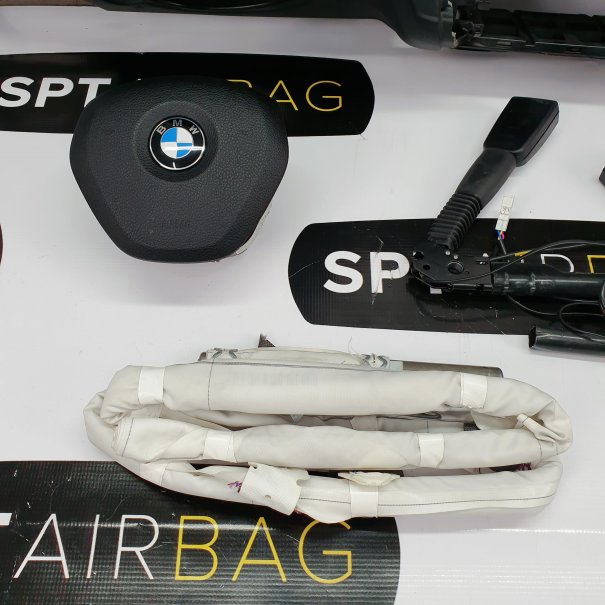 F20 F21 DASHBOARD SPEAKER AIRBAG SET REEKS...