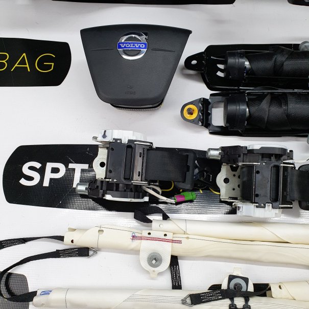 XC60 ARMATURENBRETT AIRBAG KIT SICHERHEITSGURTE...