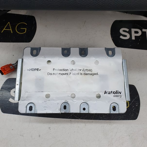 XC60 LIFT AIRBAG NELLA CONSOLE DEL CRUSCOTTO