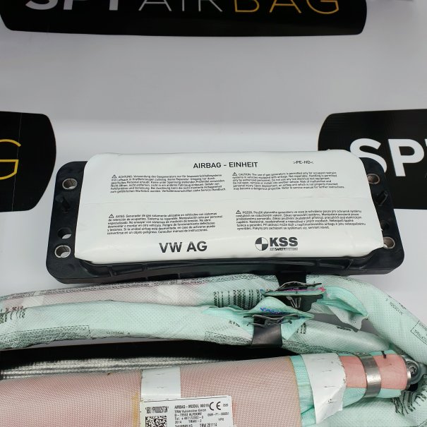 GOLF VII 7 DASHBOARD AIRBAG SET...