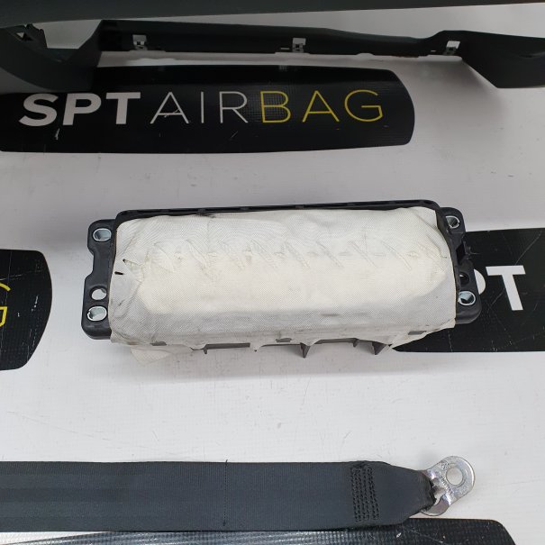 PASSAT B7 DASHBOARD AIRBAG SET VEILIGHEIDSRIEMEN