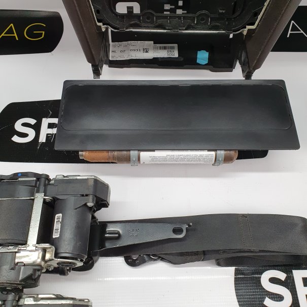 PASSAT B8 GTI DASHBOARD AIRBAG KIT SEAT BELTS