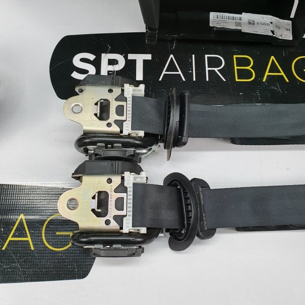 PASSAT B8 GTI LIFT DASHBOARD AIRBAG KIT SEAT BELTS
