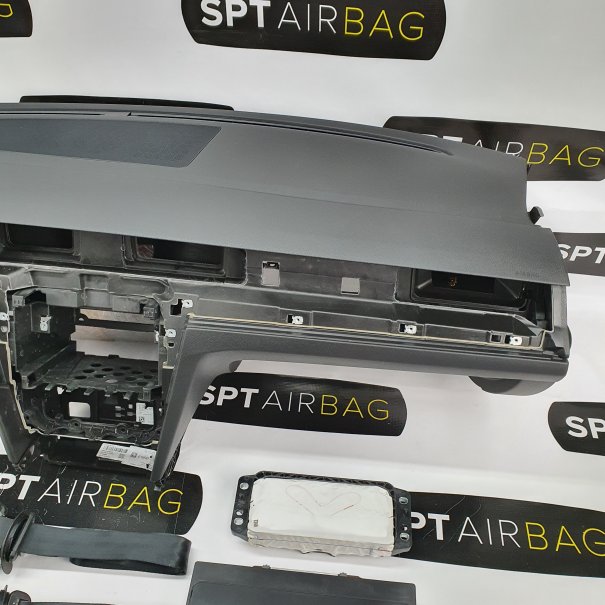 PASSAT B8 GTI DASHBOARD AIRBAG KIT SEAT BELTS