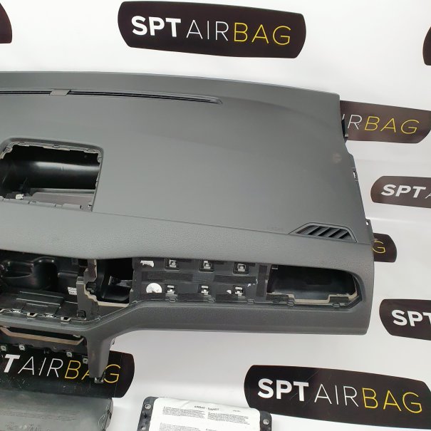 SPORTSVAN DASHBOARD AIRBAG SET VEILIGHEIDSRIEMEN