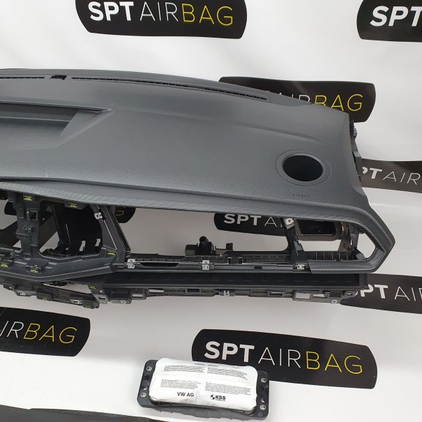 T6.1 DASHBOARD AIRBAG SET VEILIGHEIDSRIEMEN