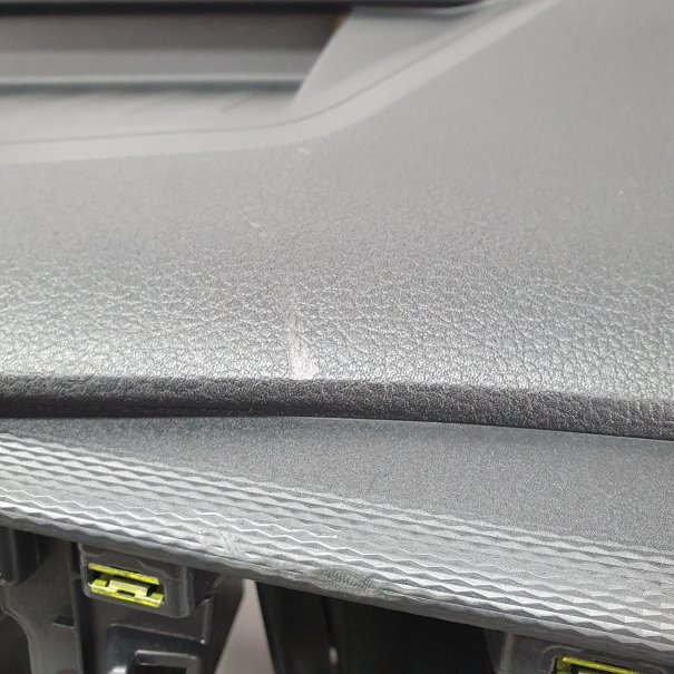 T6.1 DASHBOARD AIRBAG KIT SEAT BELTS