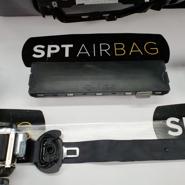 TOURAN II 2 DASHBOARD AIRBAG KIT SEAT BELTS