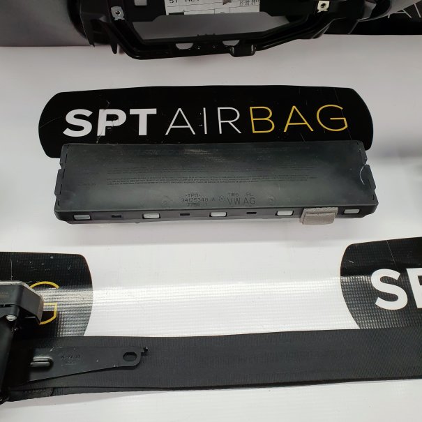 TOURAN DASHBOARD AIRBAG KIT SEAT BELTS