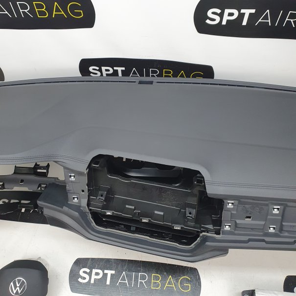 T-ROC LIFT DASHBOARD AIRBAG KIT SEAT BELTS