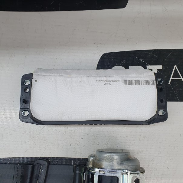 T-ROC LIFT DASHBOARD AIRBAG KIT SEAT BELTS