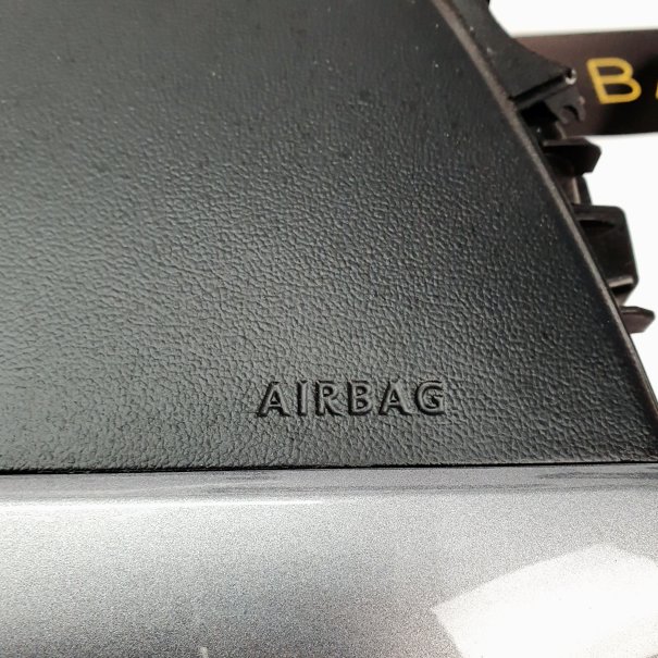 UP! DASHBOARD AIRBAG KIT SEAT BELTS