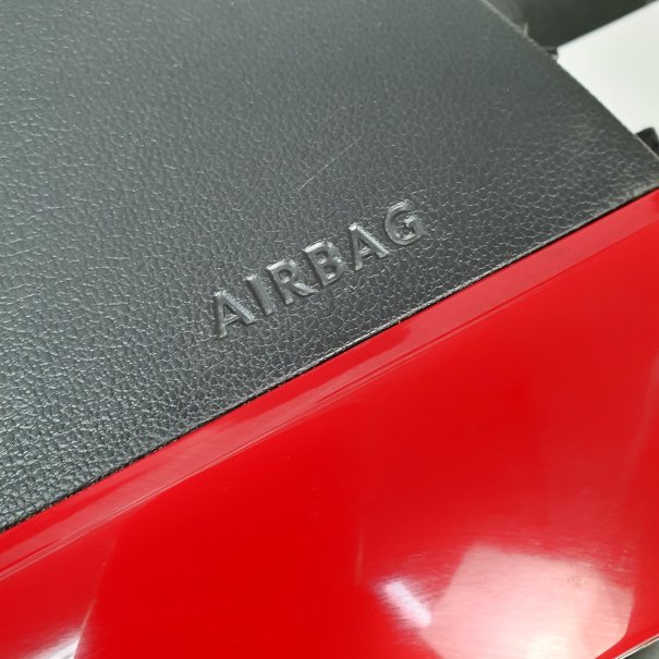 UP! UP CRUSCOTTO AIRBAG SET CINTURE DI SICUREZZA