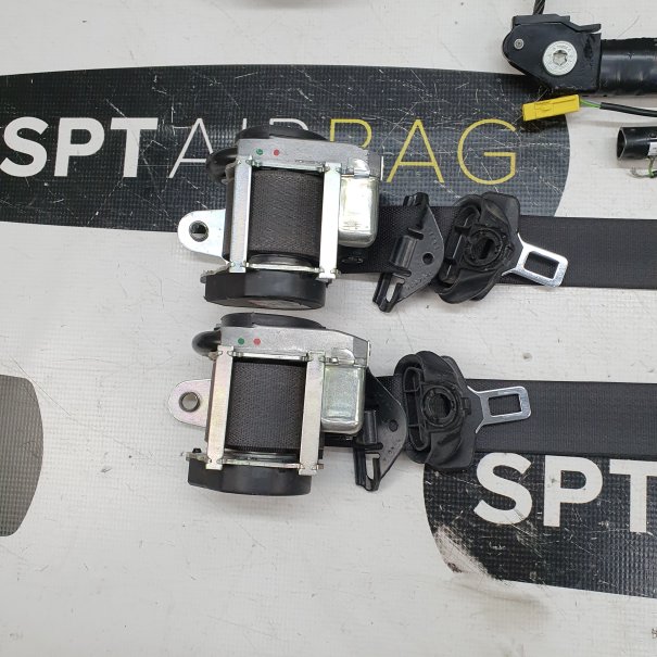 CRUZE KONSOLA CONSOLE DASHBOARD AIRBAG SEATBELT...