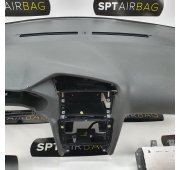 C4 DASHBOARD AIRBAG KIT SEAT BELTS