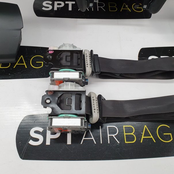 C4 DASHBOARD AIRBAG KIT SEAT BELTS