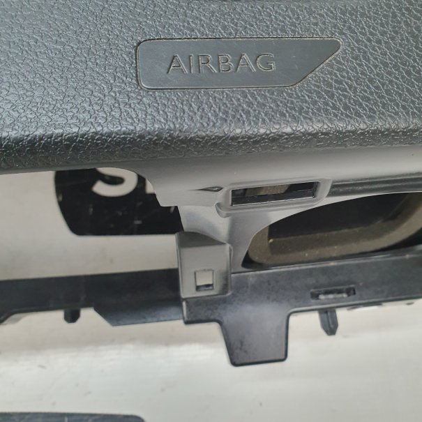 JUMPY DASHBOARD AIRBAG KIT SEAT BELTS