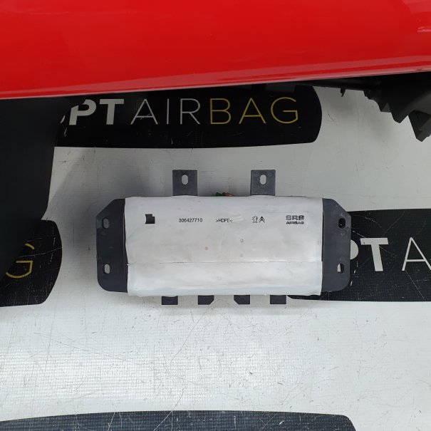 DS3 DASHBOARD AIRBAG KIT SEAT BELTS