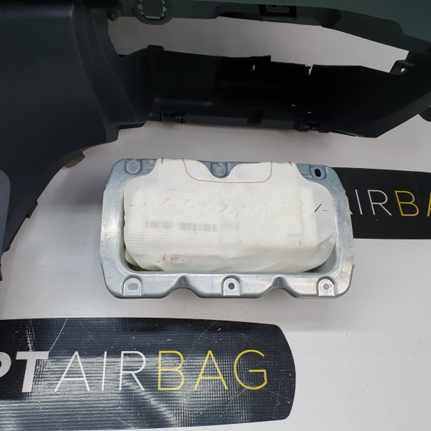 FIESTA MK7 DASHBOARD AIRBAG KIT SEAT BELTS