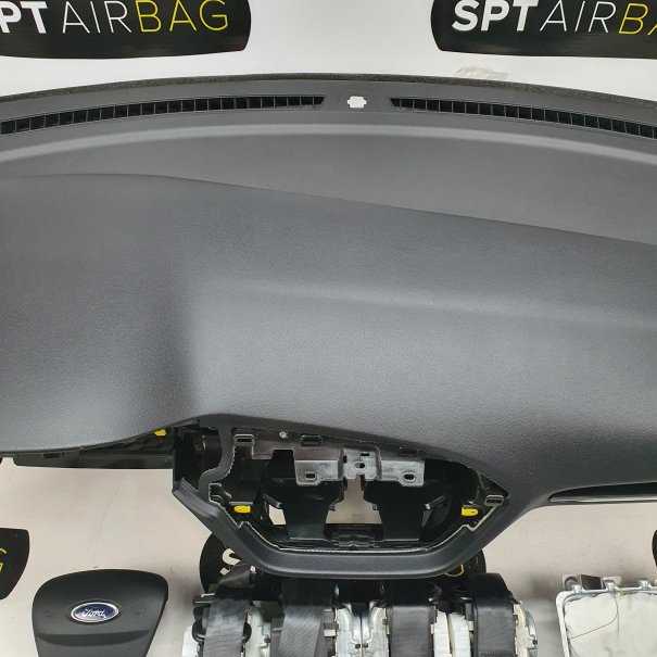 FIESTA MK8 DASHBOARD AIRBAG KIT SEAT BELTS