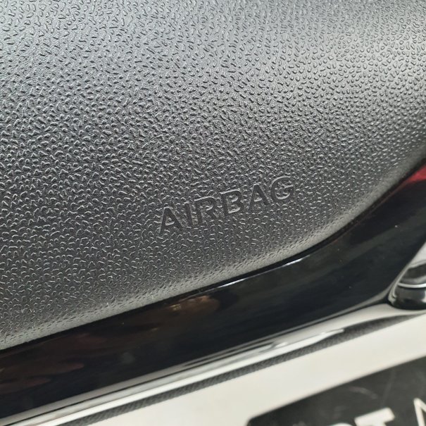 FIESTA MK8 ARMATURENBRETT AIRBAG KIT...